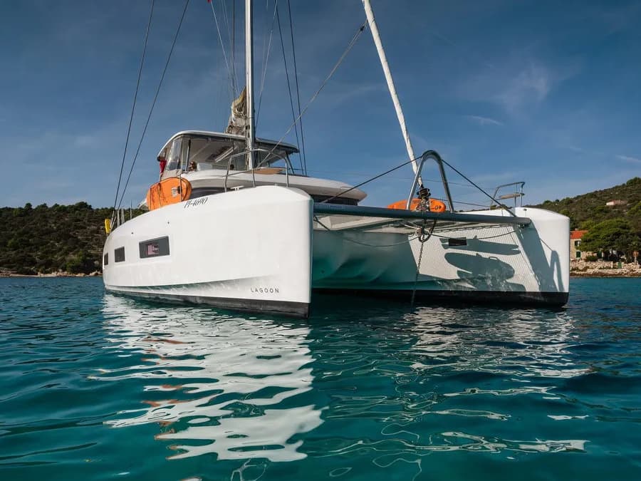 Lagoon 55 Lady M