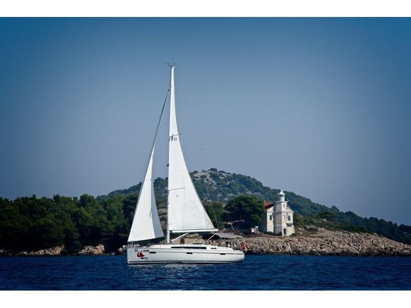 Bavaria Cruiser 41 MH 58