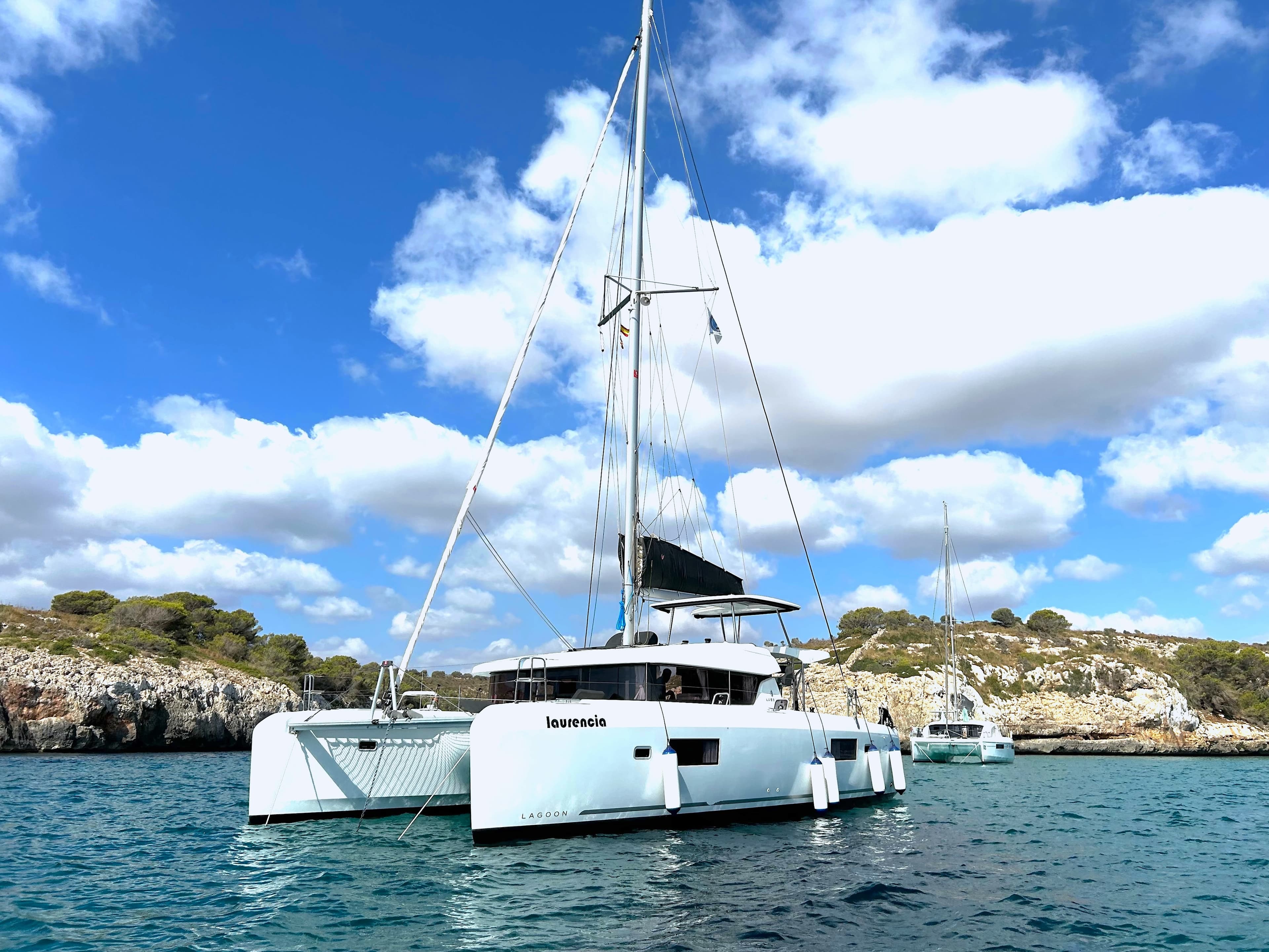 Lagoon 42 Laurencia