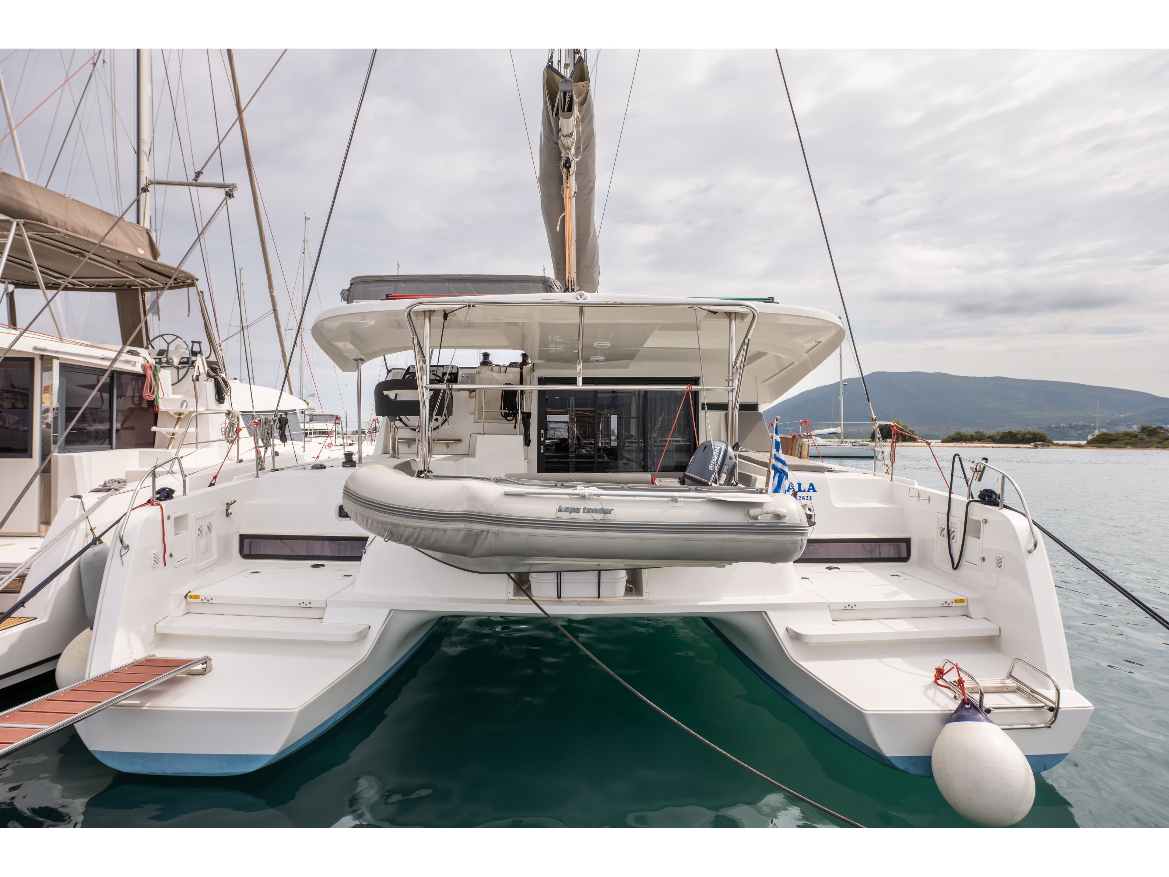 Lagoon 42 Nala