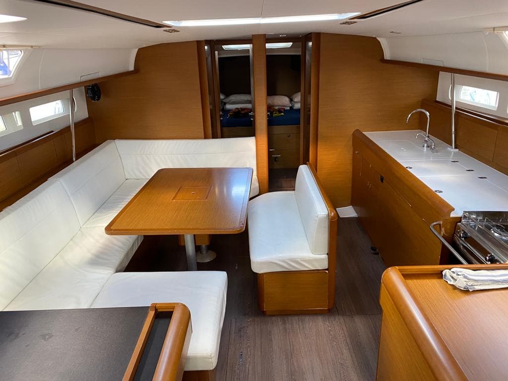 Jeanneau Sun Odyssey 519 Alboran Pacharan (Cabo Verde) – bilde 4 av 24
