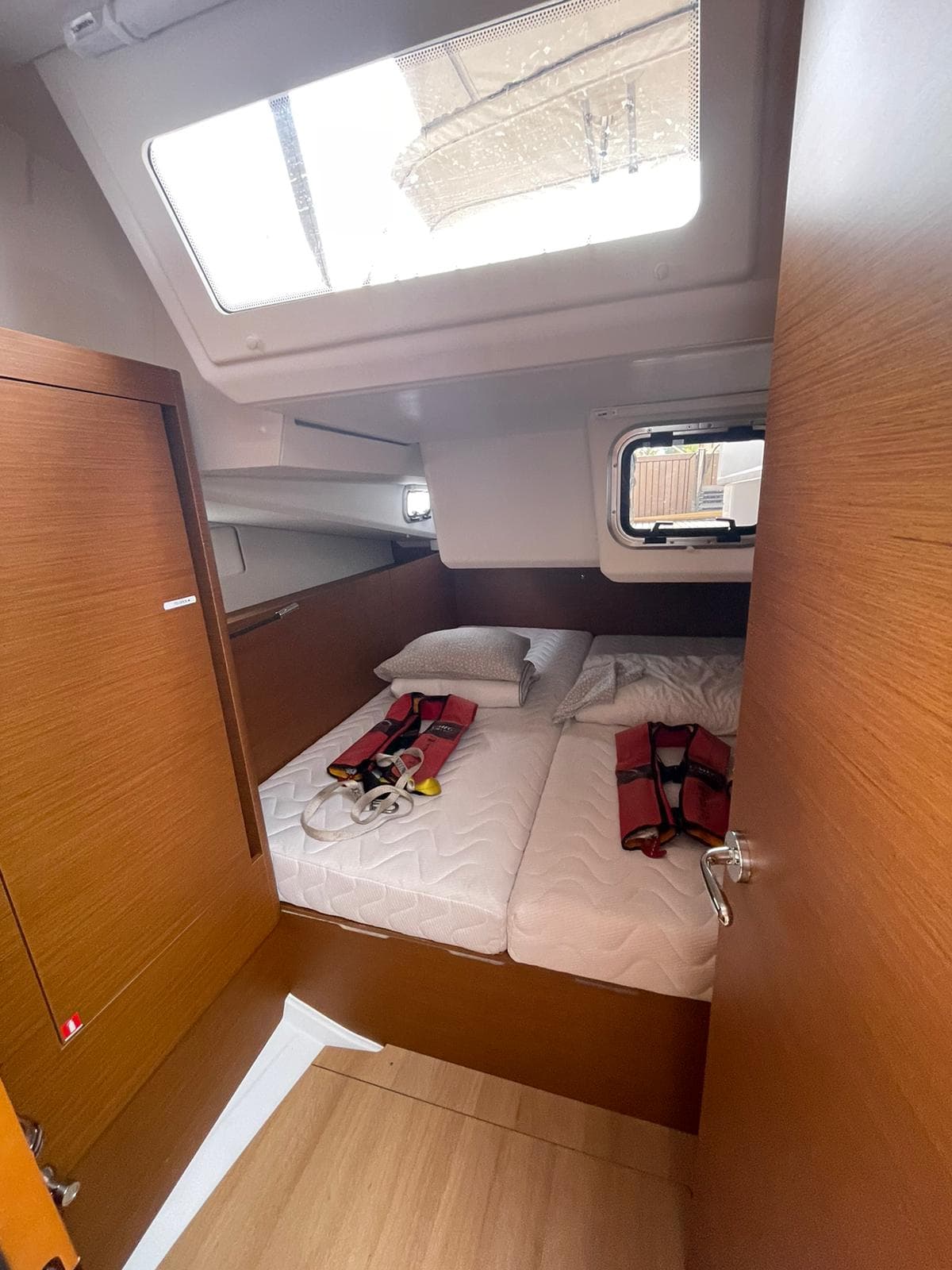 Jeanneau Sun Odyssey 440 Alboran Amaretto – bilde 2 av 34
