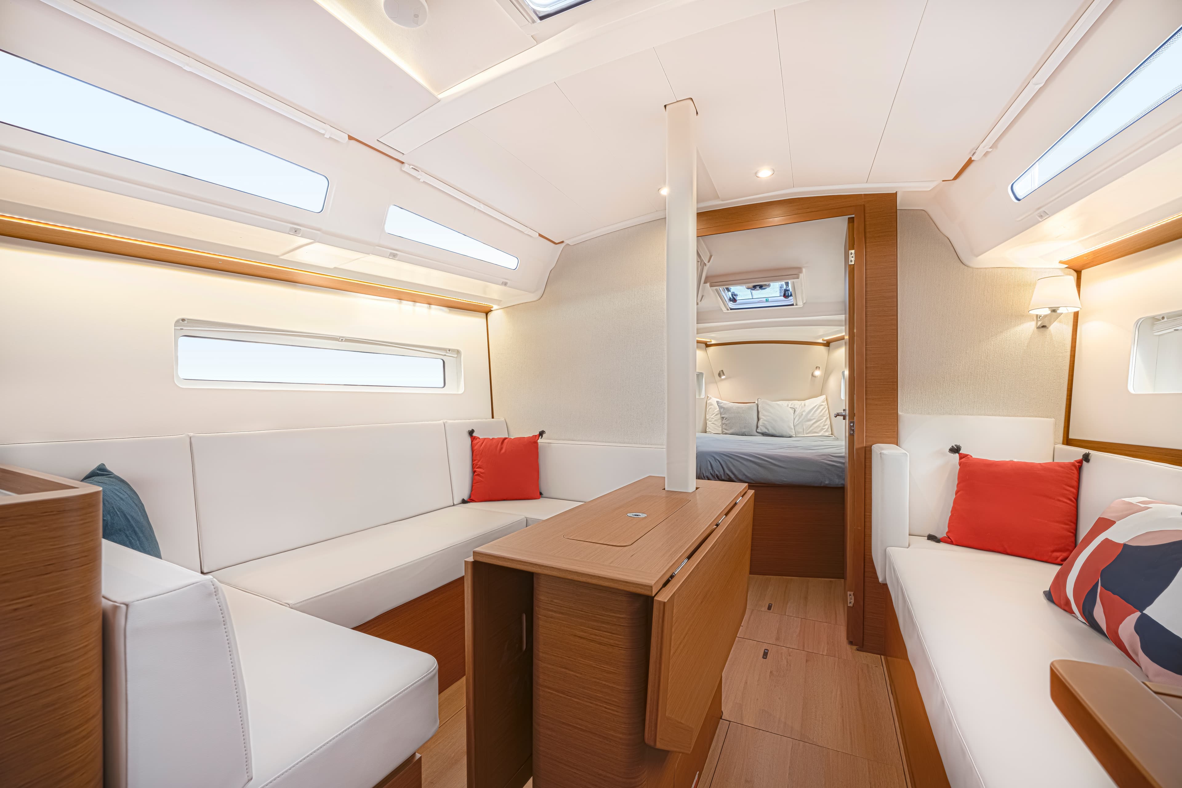 Jeanneau Sun Odyssey 380 Cotufa – bilde 2 av 6