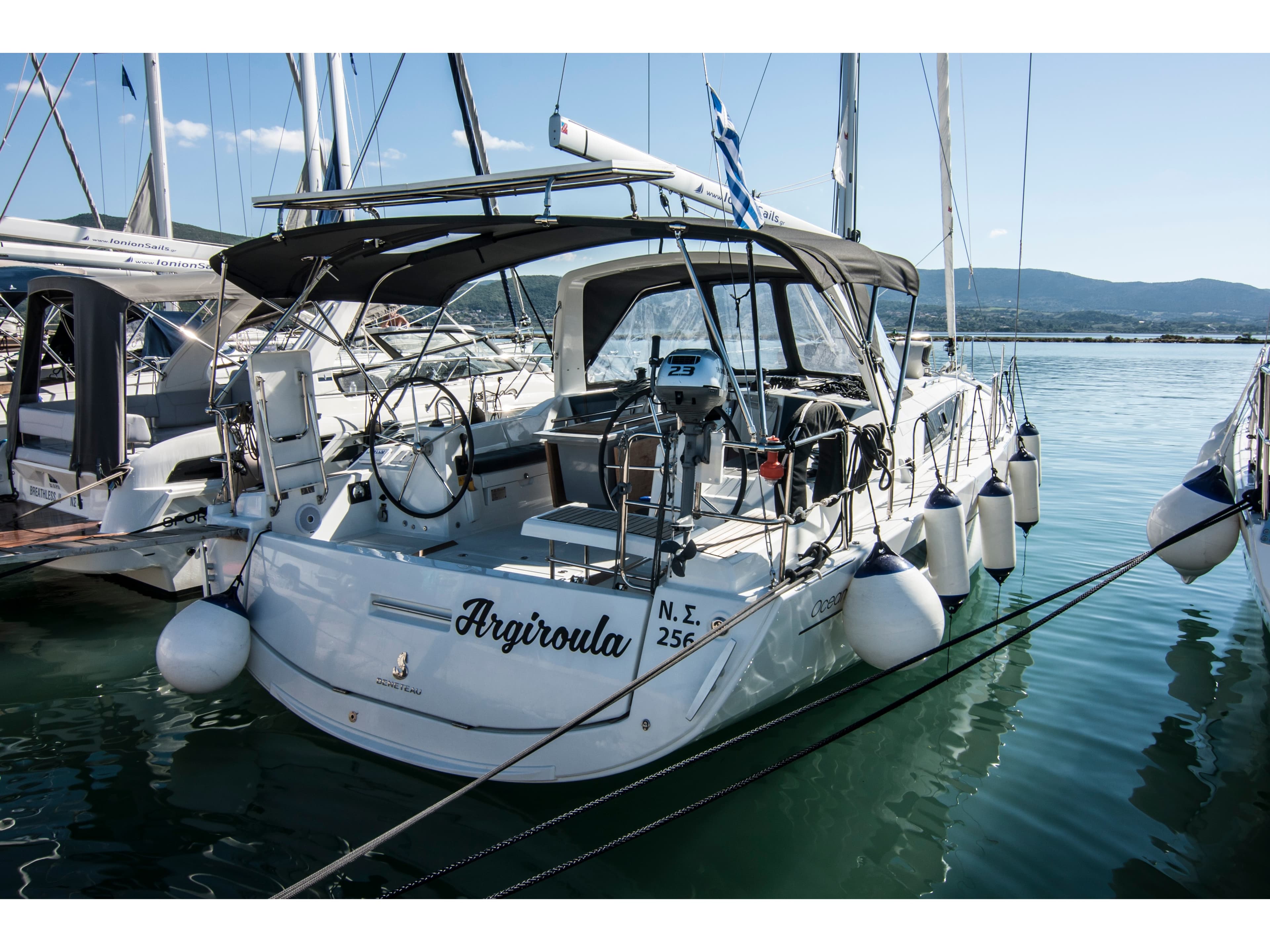 Beneteau Oceanis 41.1 Argyroula