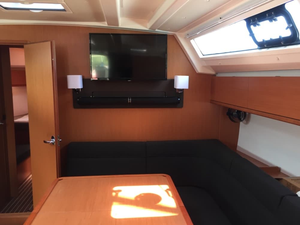 Bavaria Cruiser 46 Renee – bilde 3 av 6
