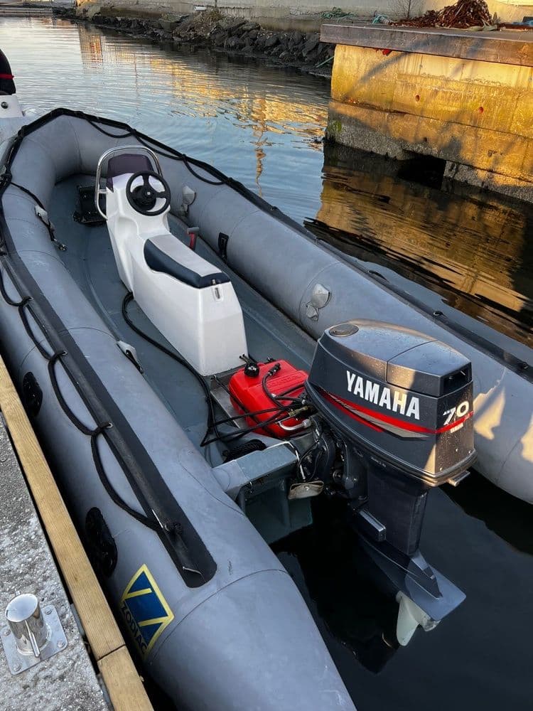 Vedlikehold av RIB-båt – slik holder du RIB-en klar for sommeren