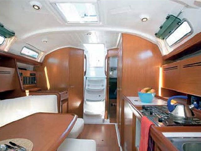 Beneteau Cyclades 39.3 Rhodes Yachting – bilde 3 av 13