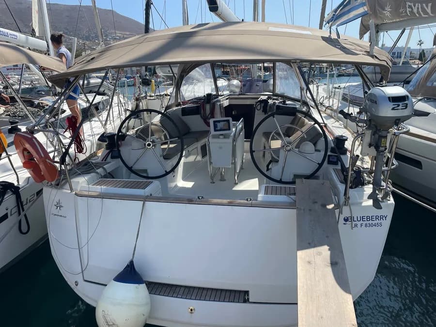 Jeanneau Sun Odyssey 419 Blueberry