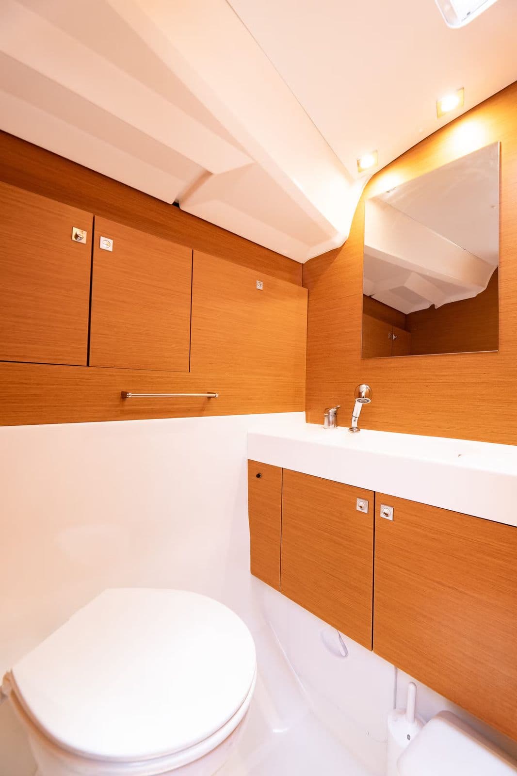Jeanneau Sun Odyssey 440 Simoun (Pax 10) – bilde 3 av 14