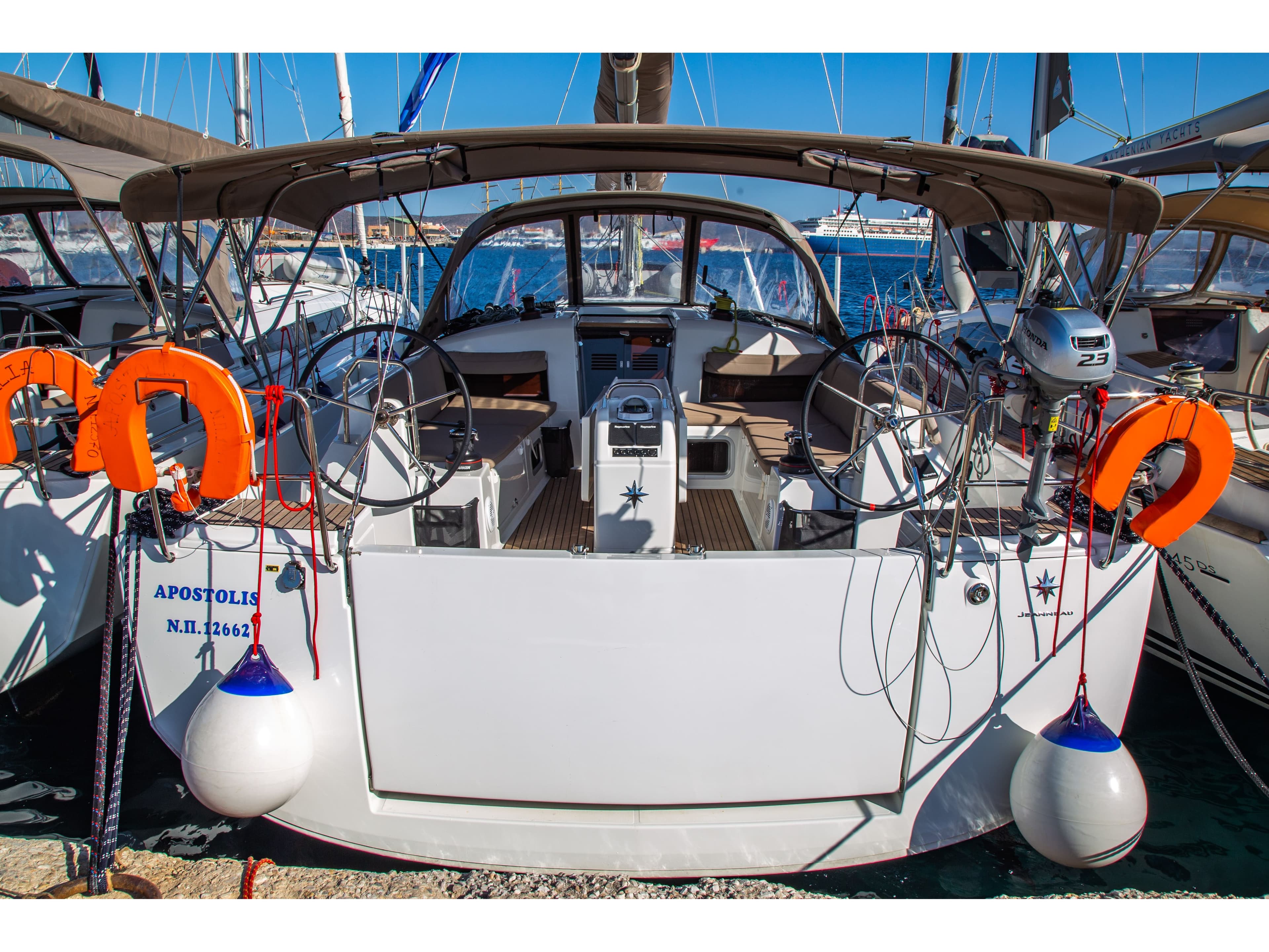 Jeanneau Sun Odyssey 440 APOSTOLIS