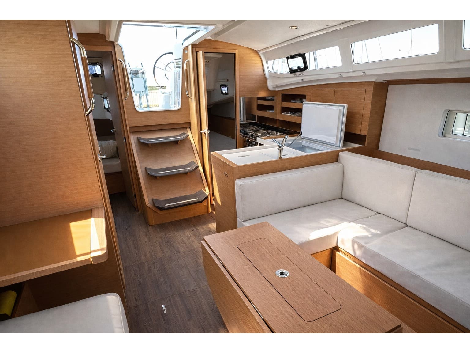 Jeanneau Sun Odyssey 380 SSY-03 – bilde 2 av 6