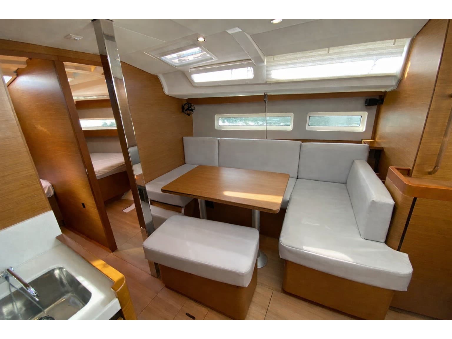 Jeanneau Sun Odyssey 440 McLir II – bilde 2 av 6