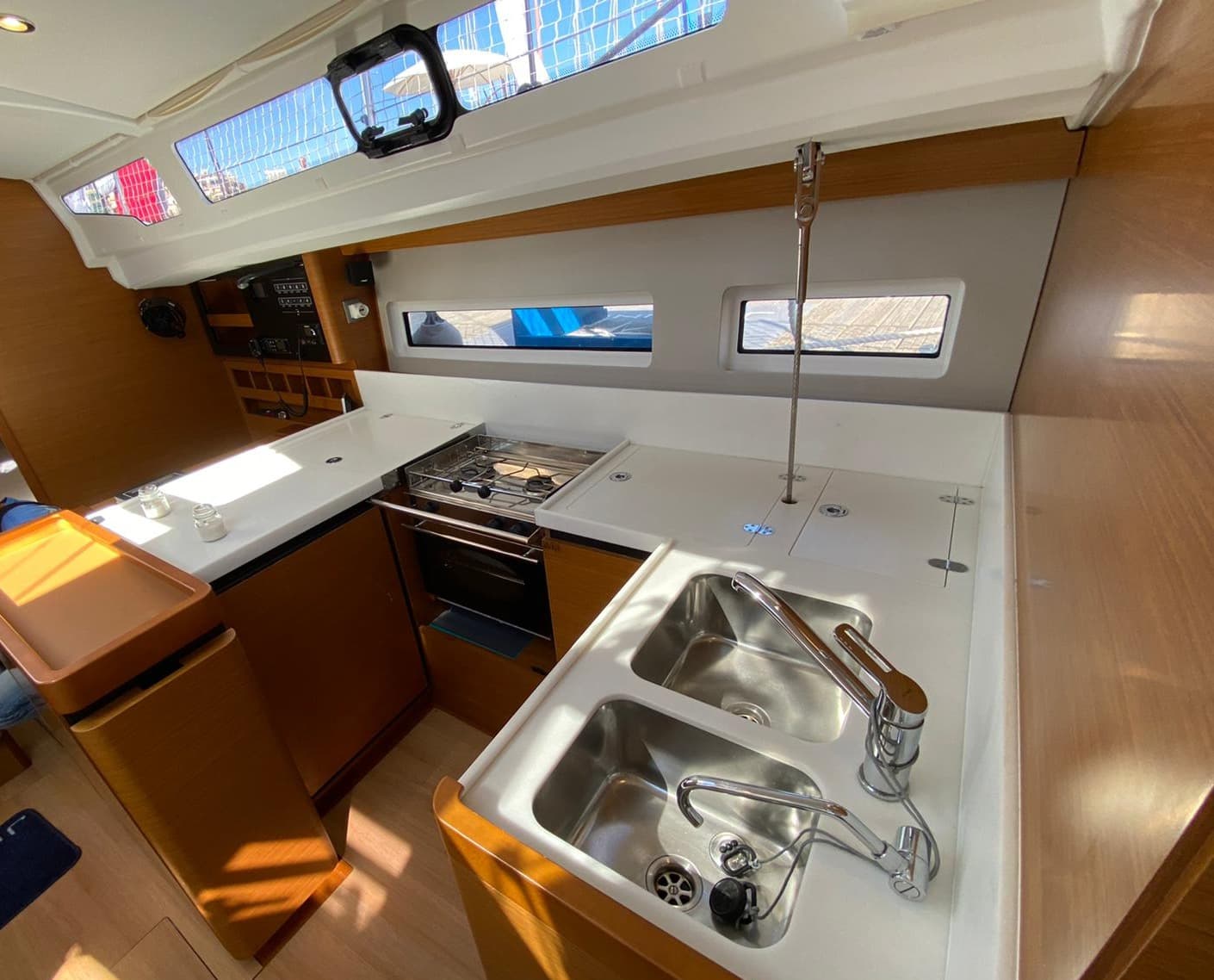 Jeanneau Sun Odyssey 440 McLir II – bilde 4 av 6