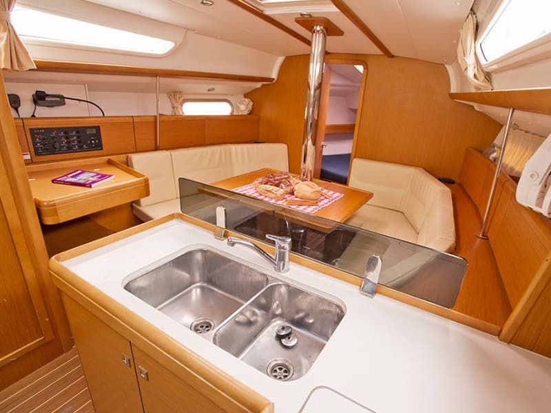 Jeanneau Sun Odyssey 36i Lauren – bilde 3 av 10