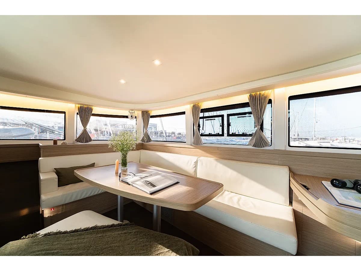 Lagoon 42 Eleni – bilde 2 av 3