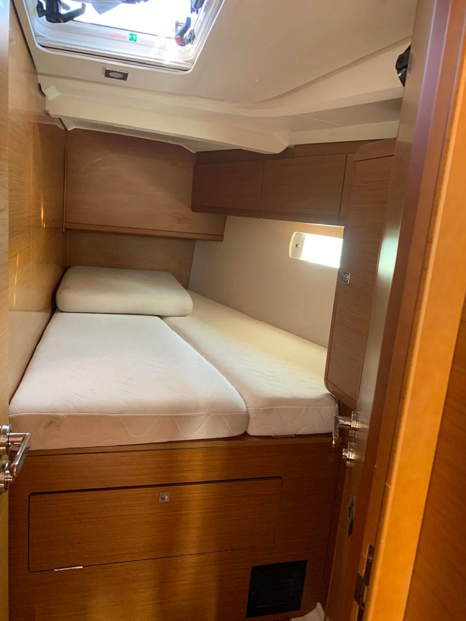 Jeanneau Sun Odyssey 519 Aquaholic – bilde 2 av 39