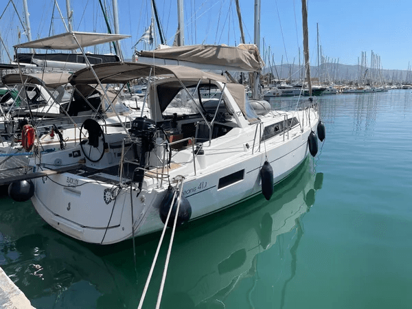 Beneteau Oceanis 41.1 Black Lion – bilde 2 av 30
