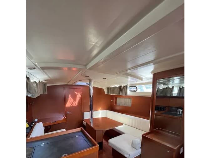 Beneteau Oceanis 41.1 Illusion – bilde 4 av 10