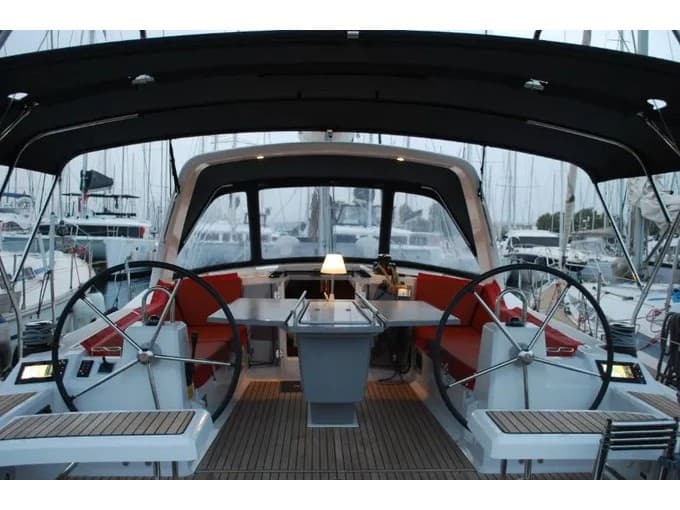 Beneteau Oceanis 41.1 Alma