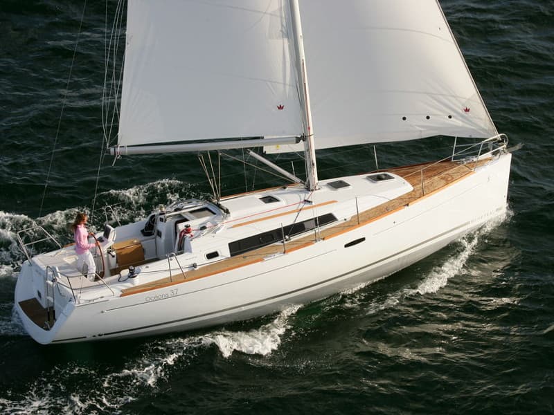 Beneteau Oceanis 37 Era Ora
