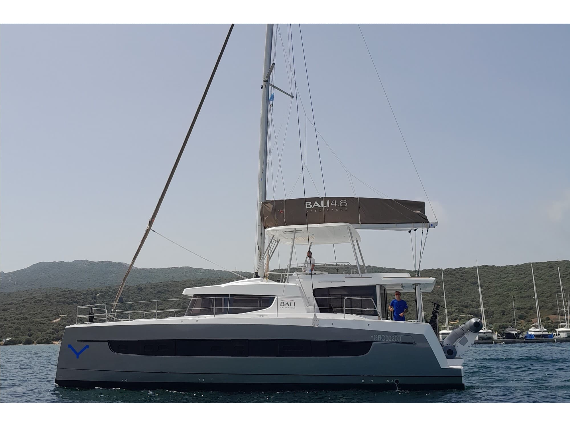 Bali 4.8 Physeter