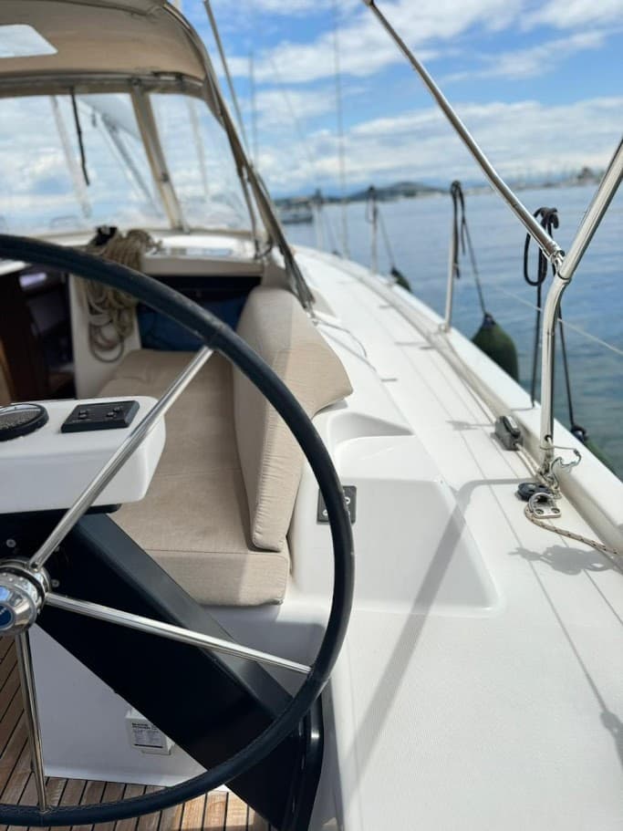 Dufour 390 Theodora – bilde 5 av 14