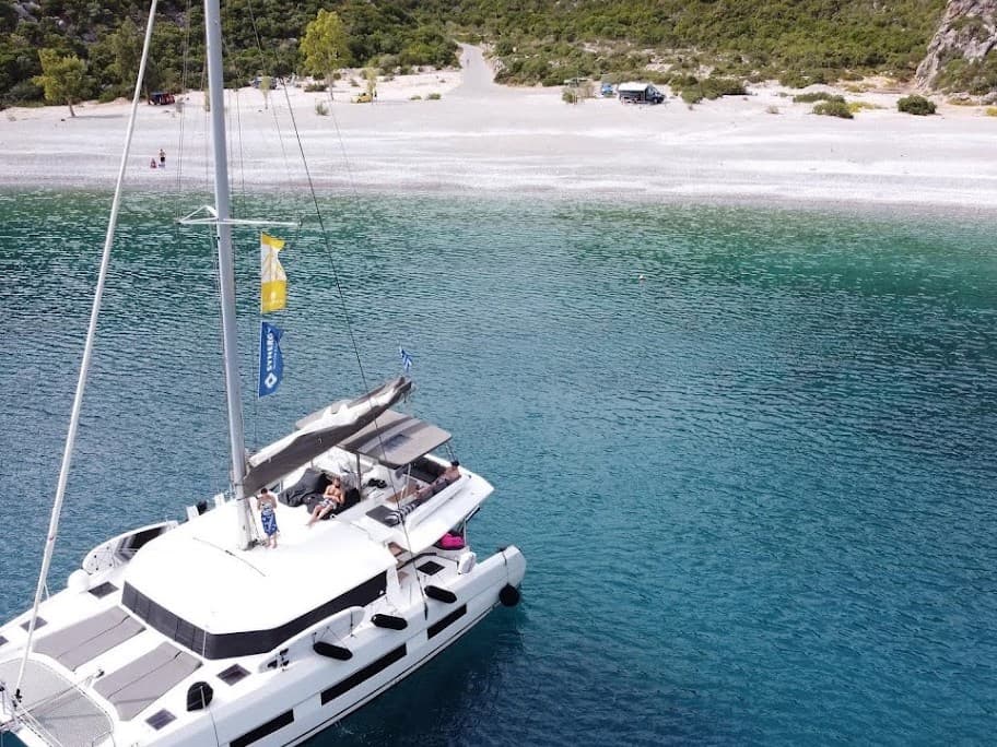 Dufour Catamaran 48 Blue Horizon - Skippered