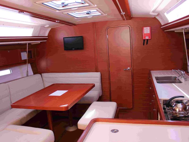 Dufour 450 Grand Large Maroussa – bilde 3 av 5