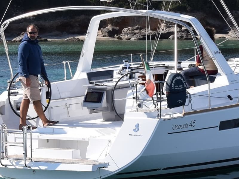 Beneteau Oceanis 45 JN – bilde 2 av 6