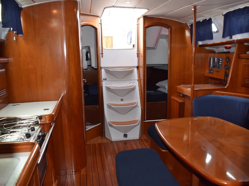 Beneteau Oceanis 393 Sabik – bilde 3 av 6