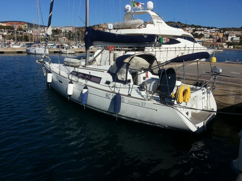 Beneteau Oceanis 37 Romantica