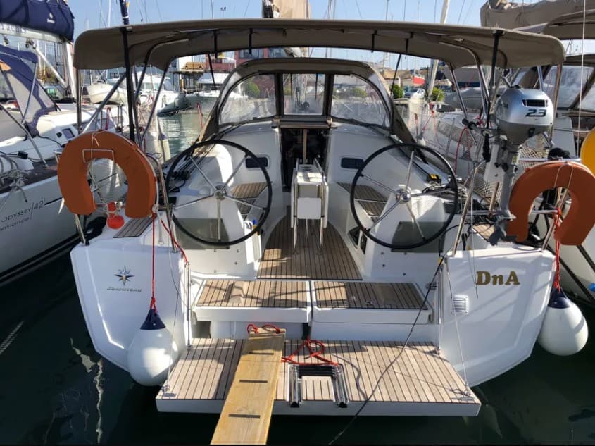 Jeanneau Sun Odyssey 349 DNA