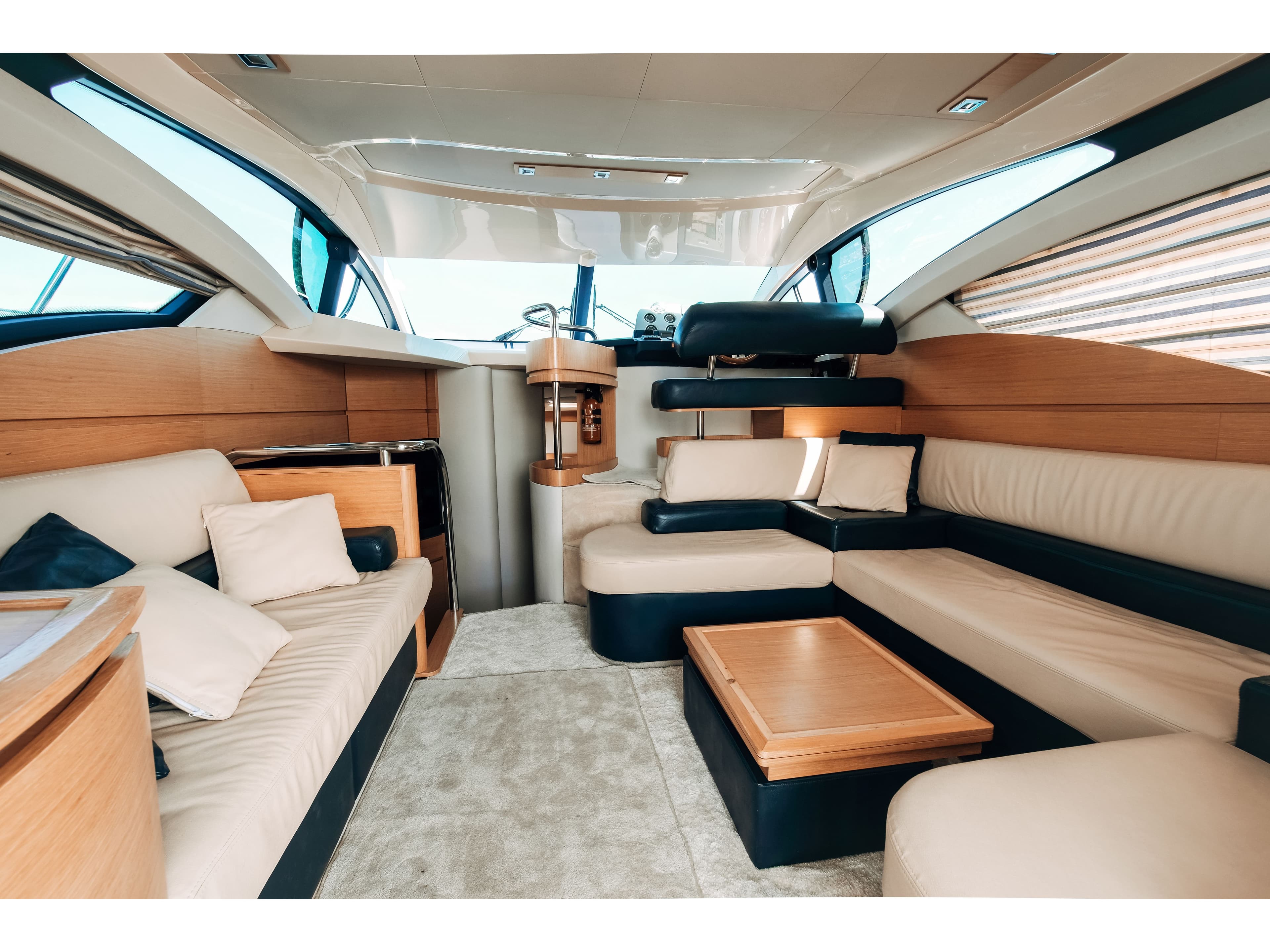 Azimut 43 Fly Lou Ann – bilde 3 av 37
