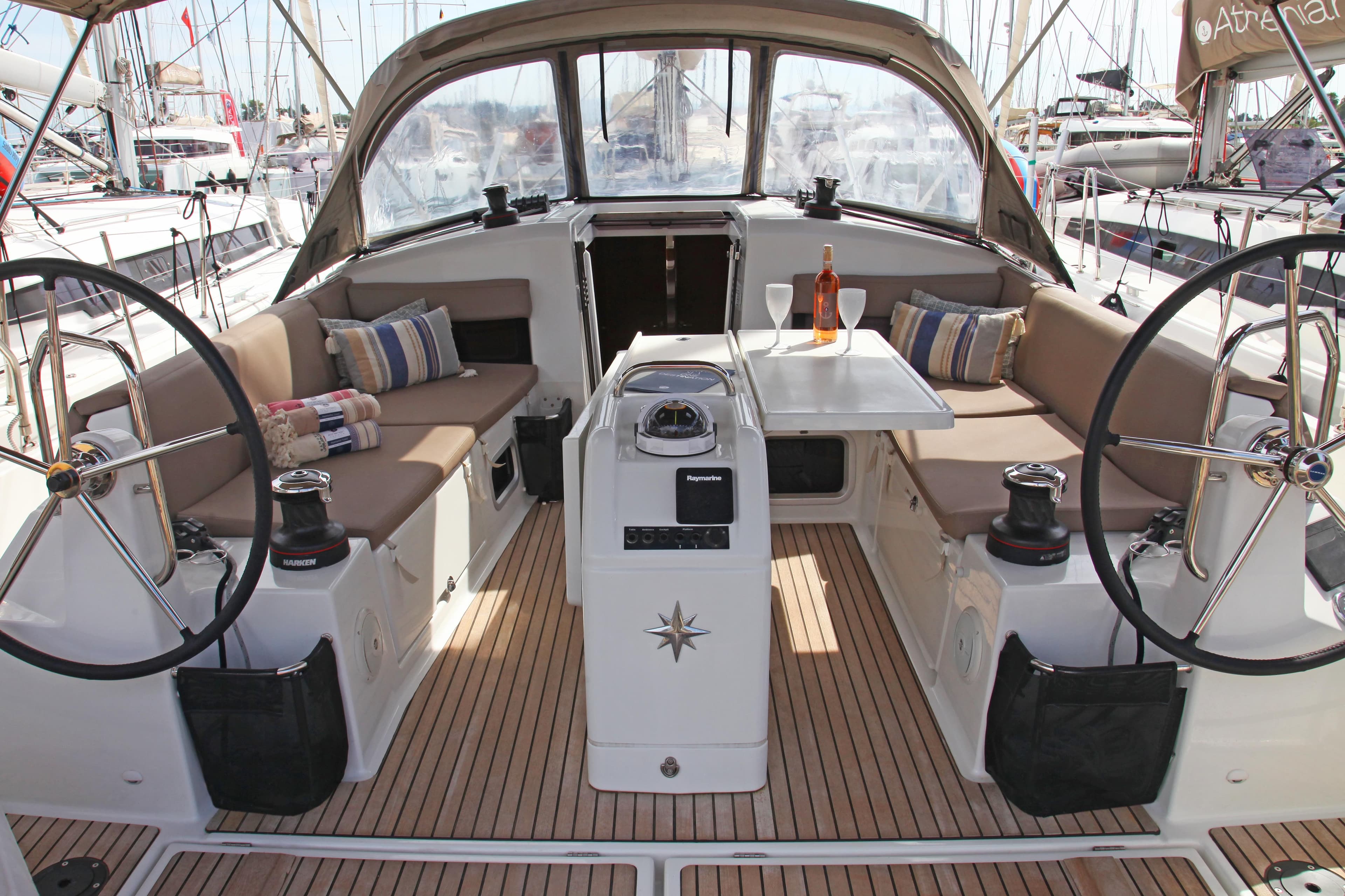 Jeanneau Sun Odyssey 440 CRANE – bilde 4 av 13