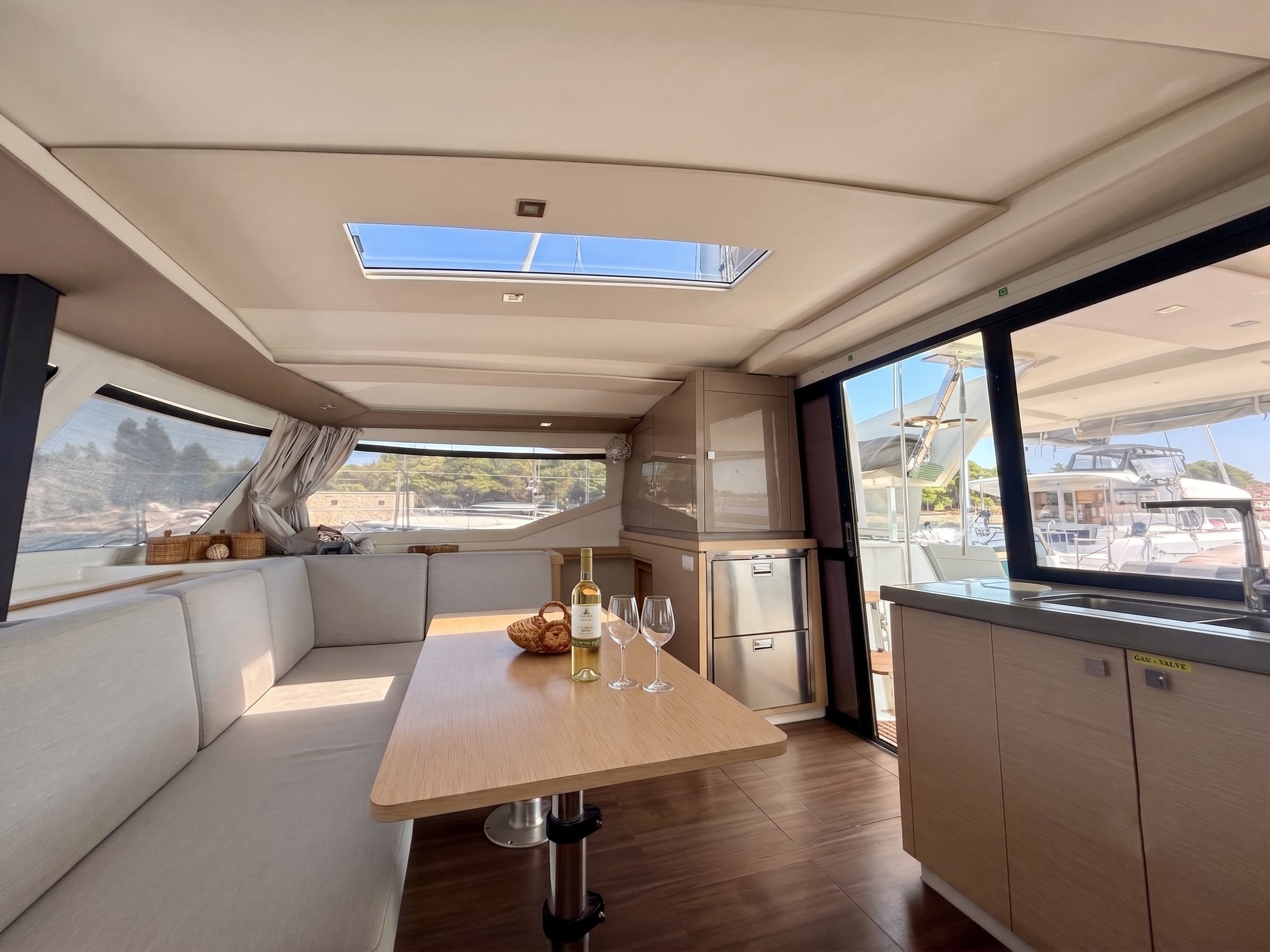 Fountaine Pajot Lucia 40 Go Earth 1 – bilde 2 av 22
