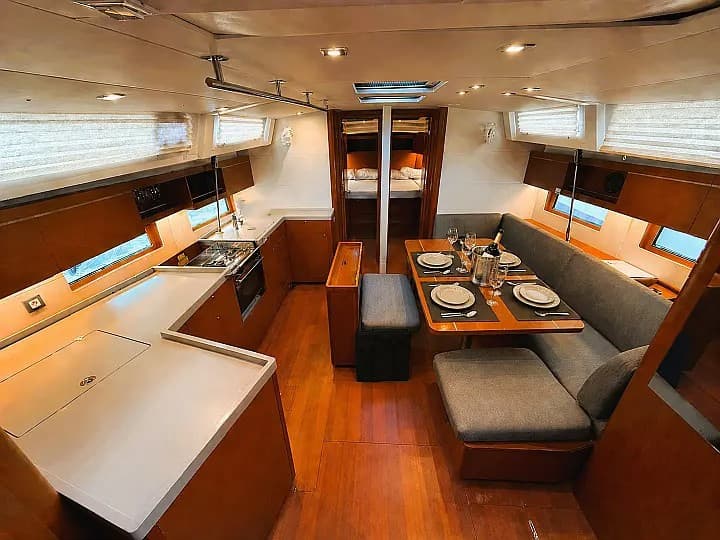 Beneteau Oceanis 46.1 Olympic – bilde 2 av 3