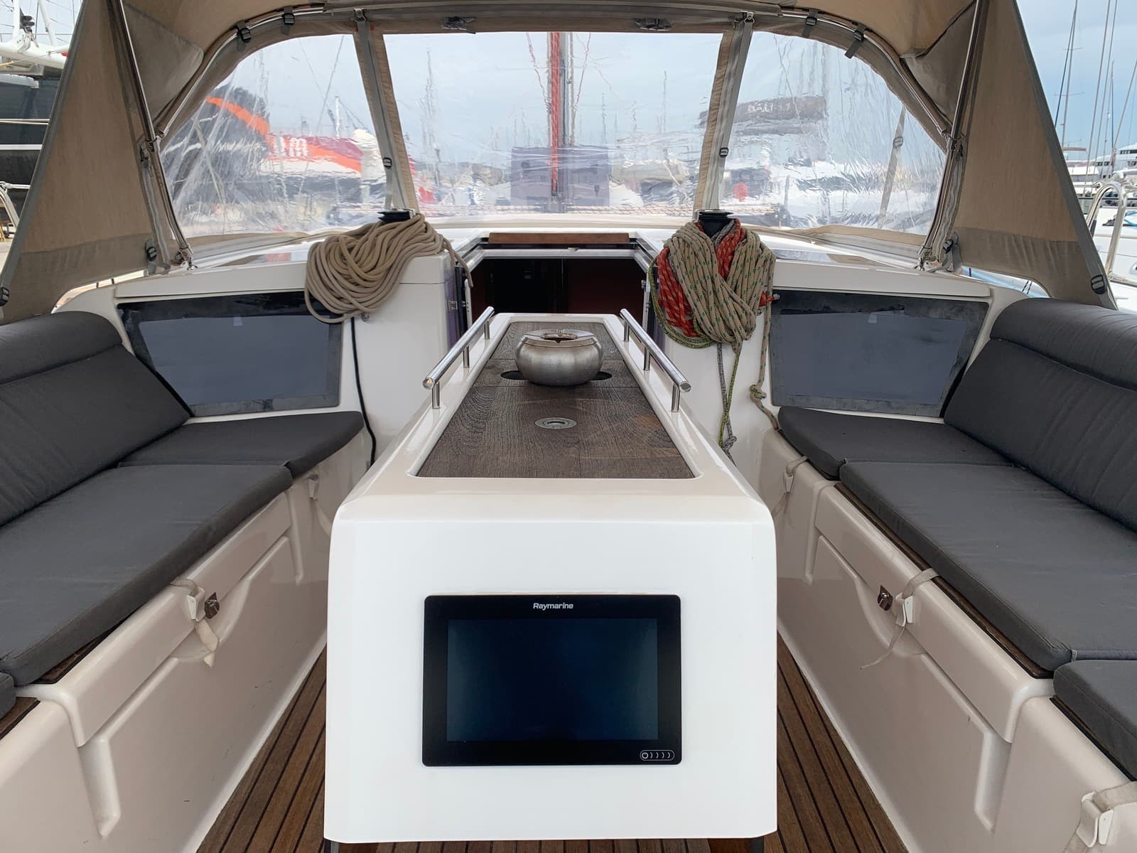 Dufour 390 Grand Large Barracuda – bilde 3 av 13