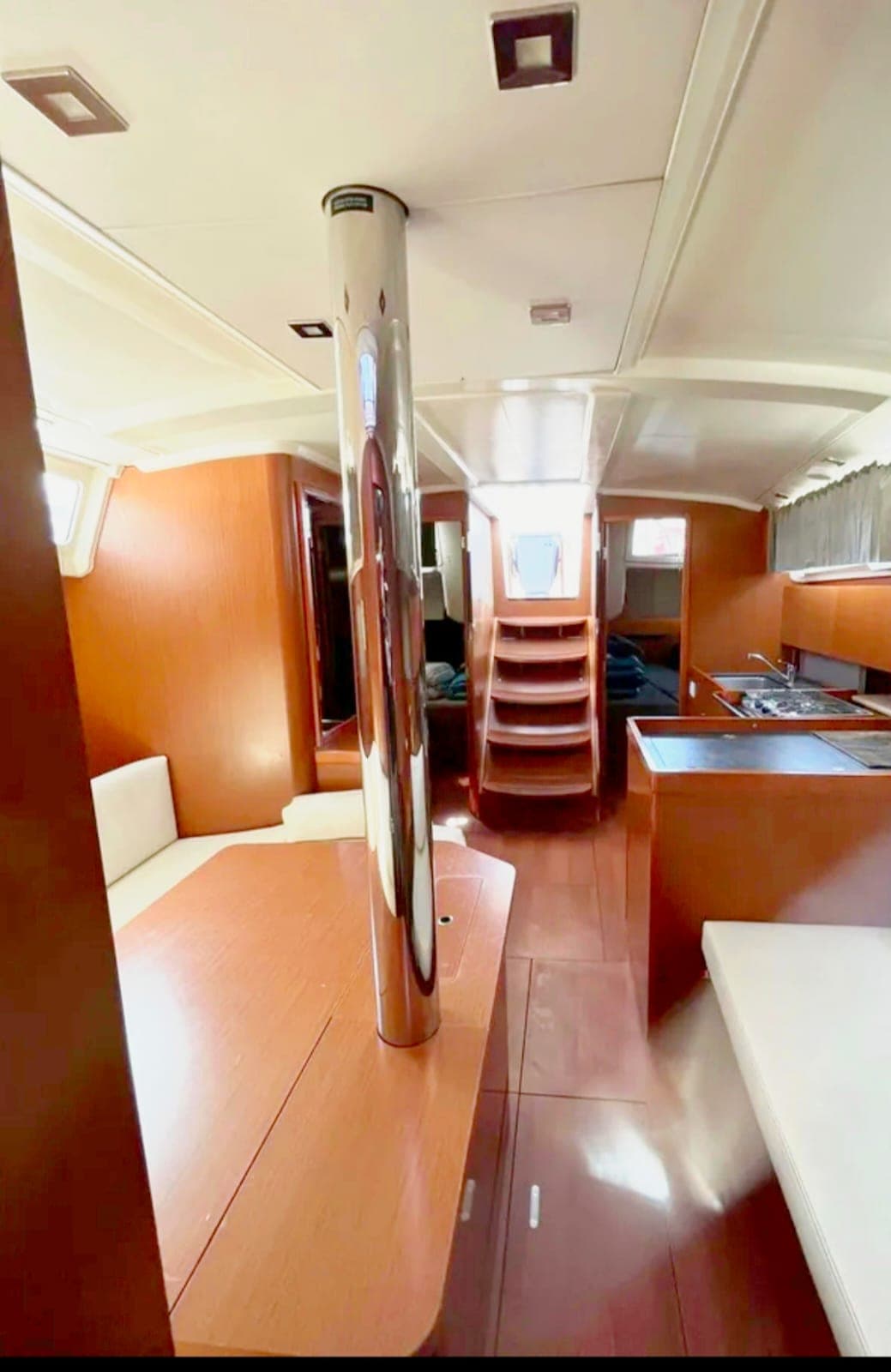 Beneteau Oceanis 41.1 Illusion – bilde 2 av 10