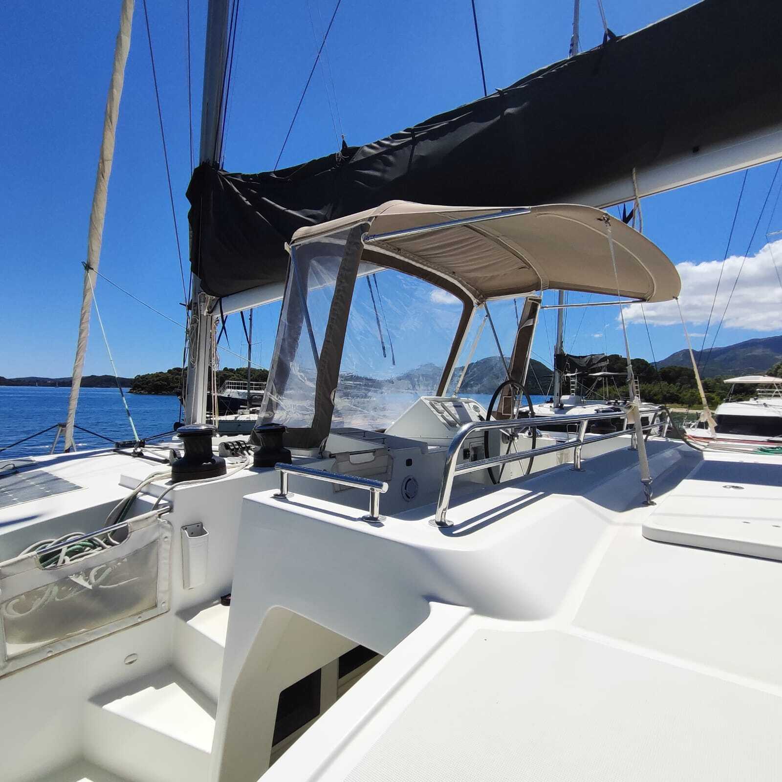 Lagoon 450 Fly Gin Tonic – bilde 4 av 11