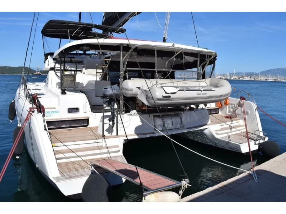 Lagoon 42 Olympios Zeus