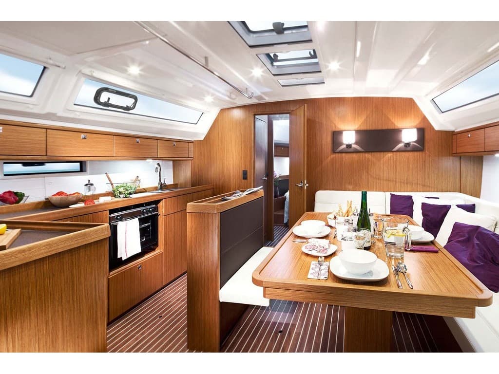 Bavaria Cruiser 46 Jameson – bilde 2 av 7
