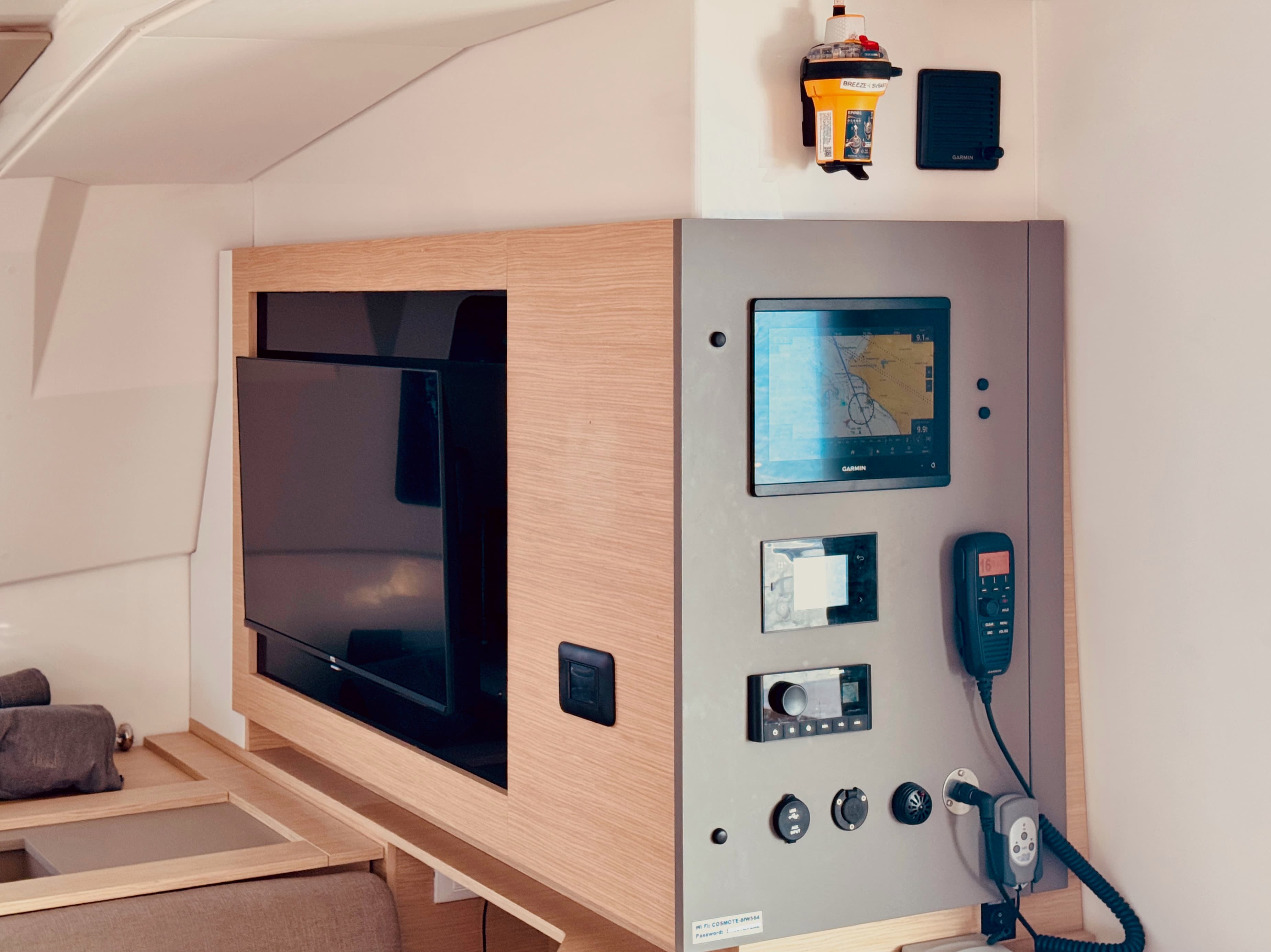 Fountaine Pajot Aura 51 Breezer – bilde 3 av 13
