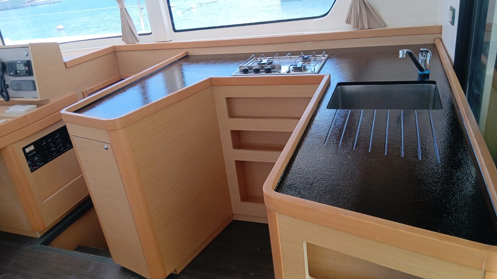 Lagoon 42 Tigra – bilde 2 av 26