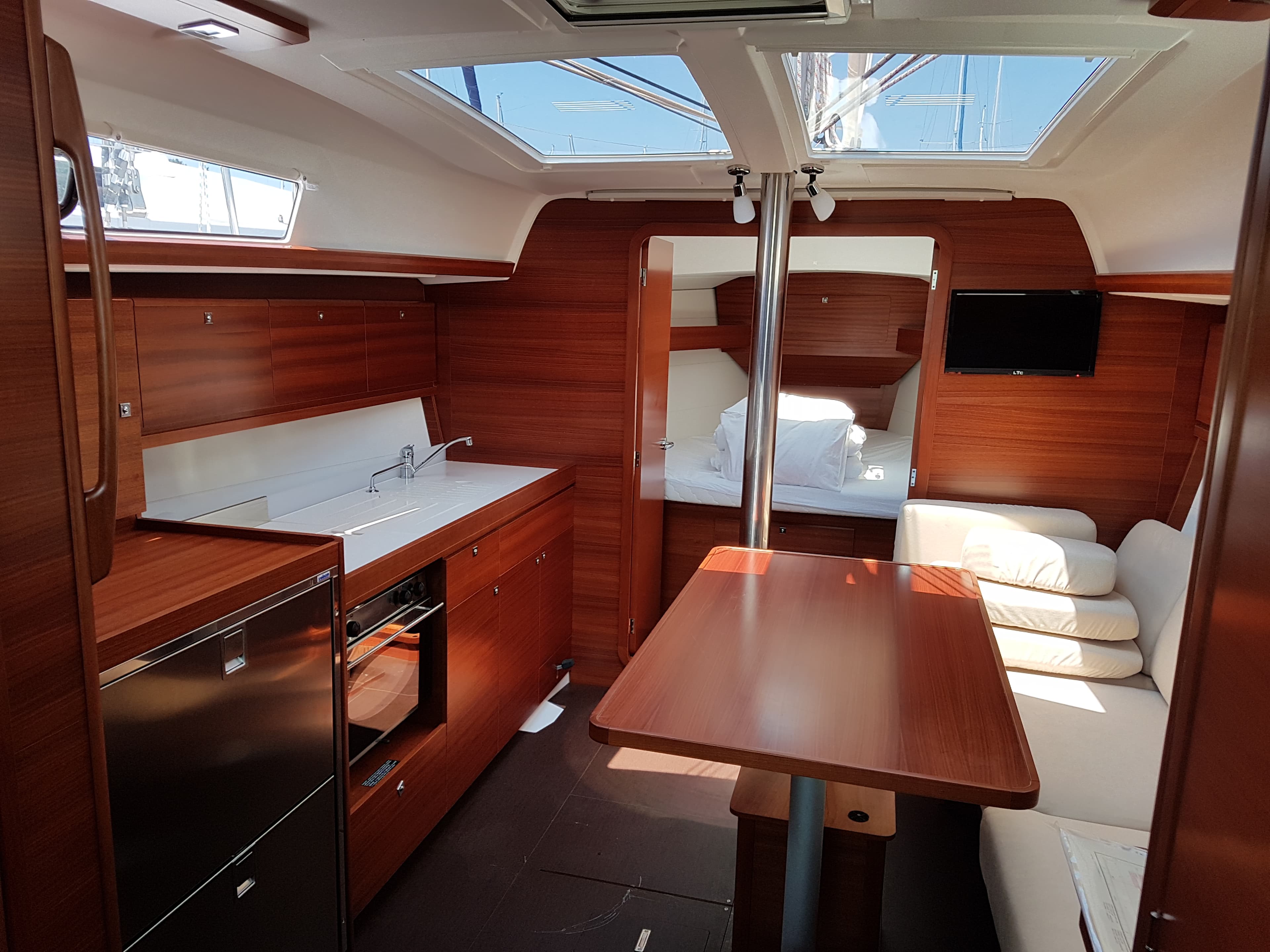 Dufour 382 Grand Large Fortuna – bilde 3 av 15