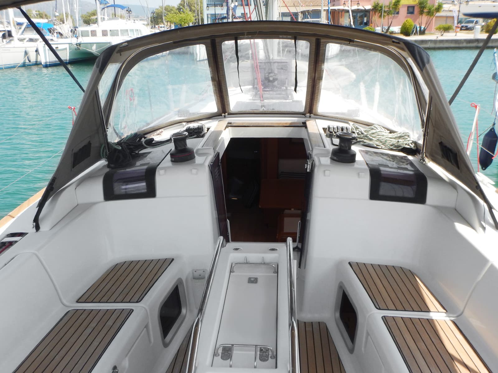 Jeanneau Sun Odyssey 419 Kinthia – bilde 4 av 16