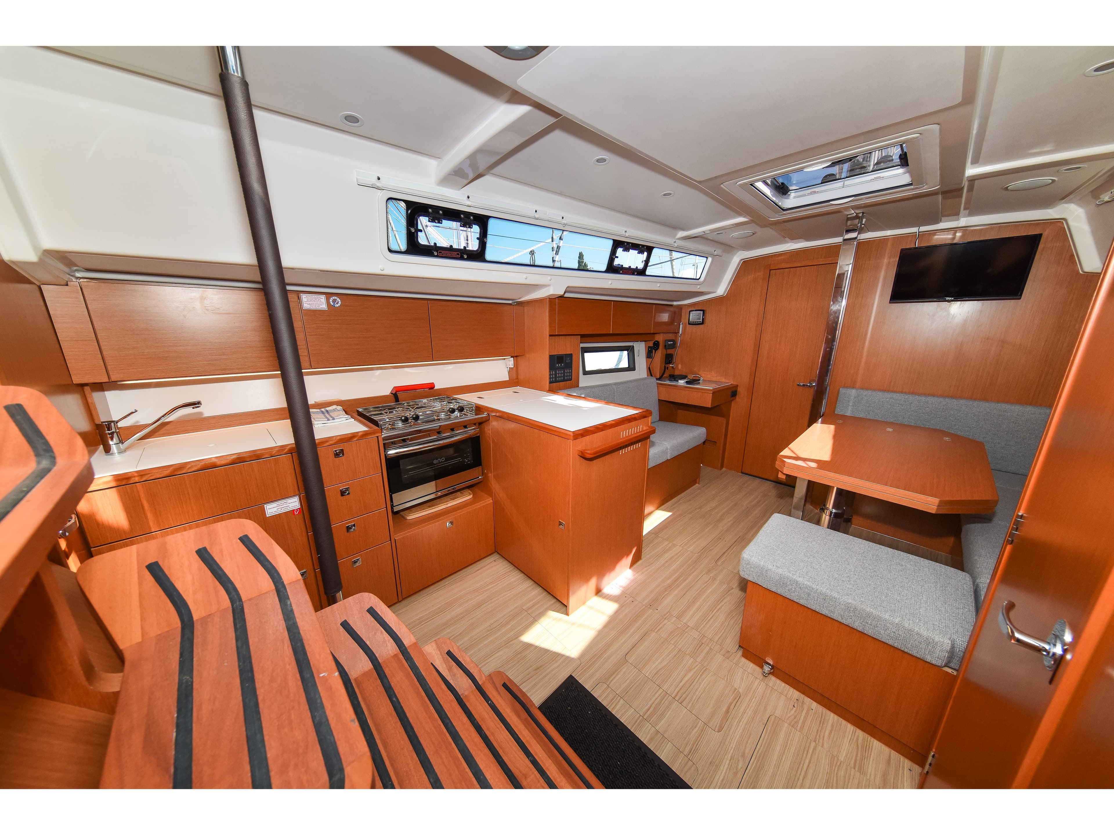 Bavaria C38 SEA CLOUD – bilde 2 av 96