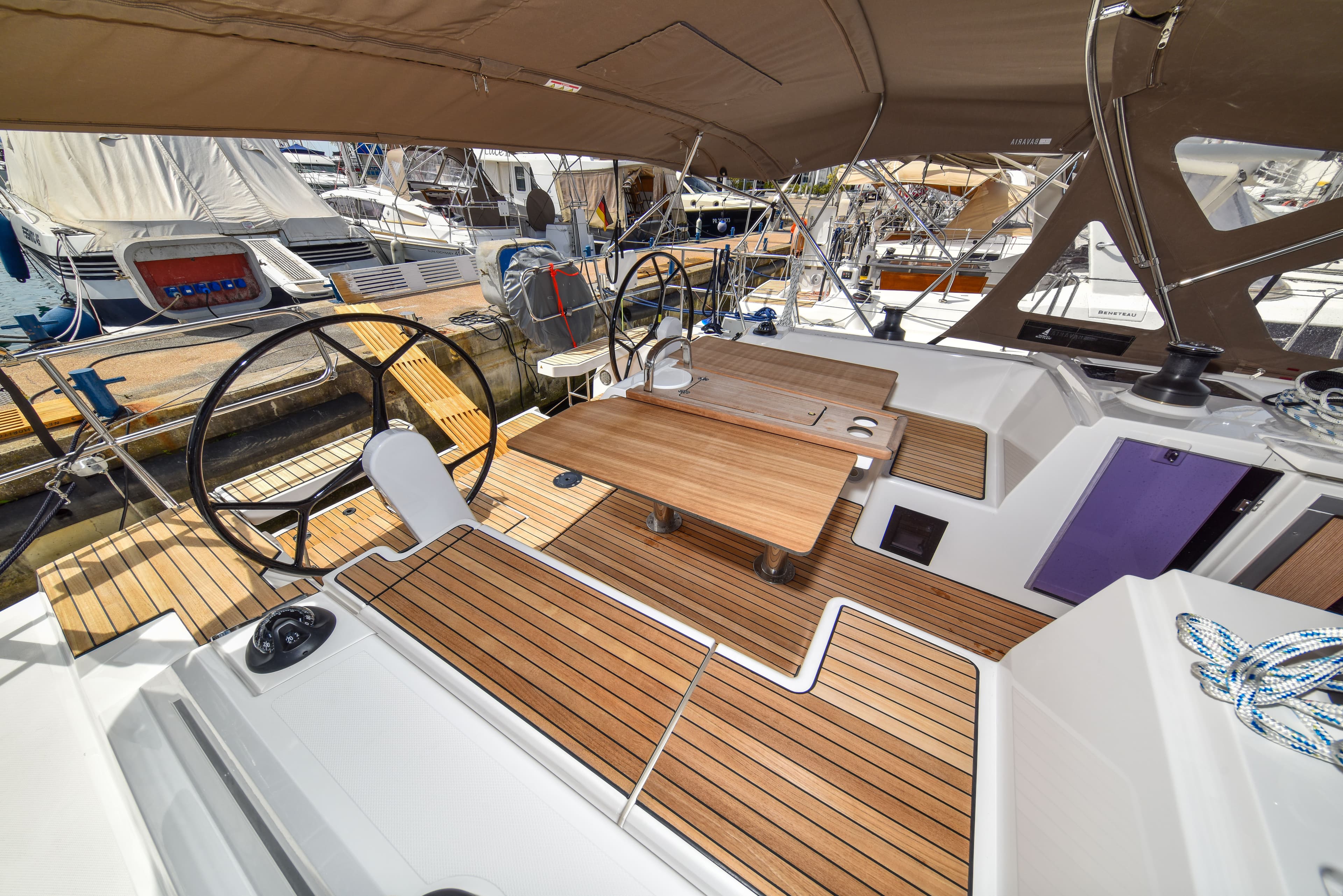 Bavaria C42 Mauvic – bilde 3 av 54