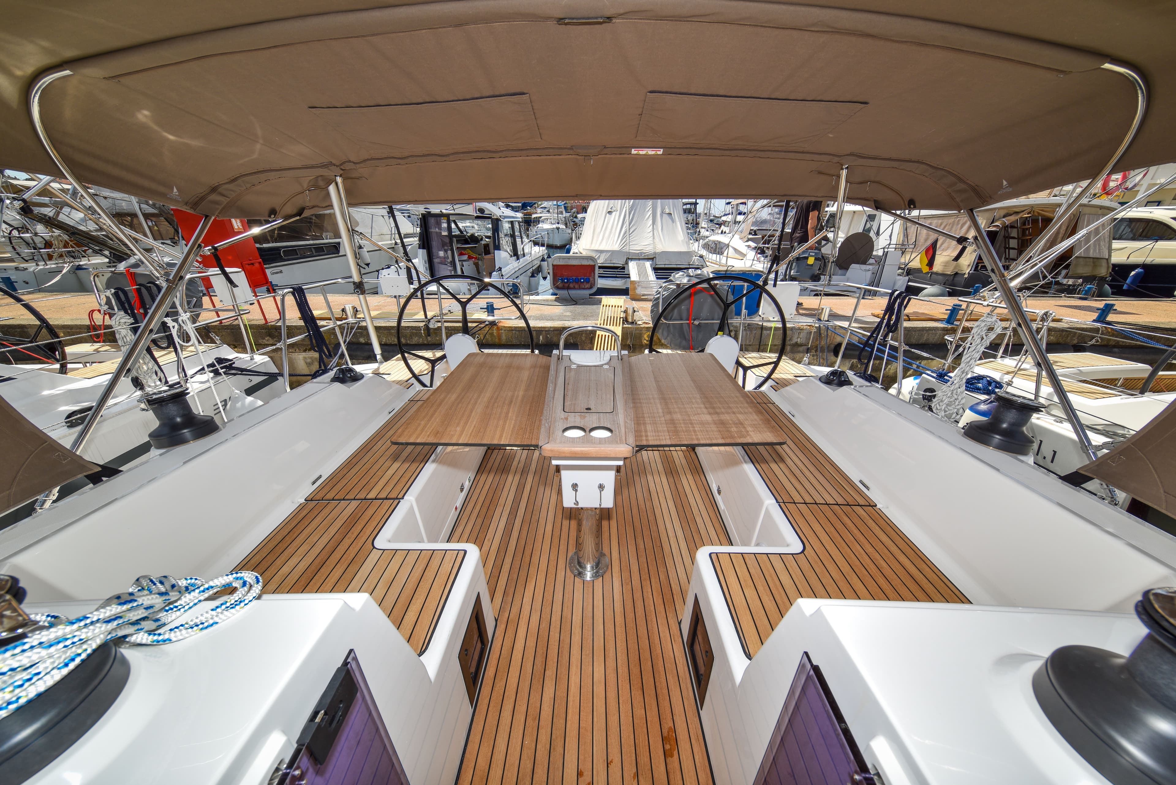 Bavaria C42 Mauvic – bilde 5 av 54