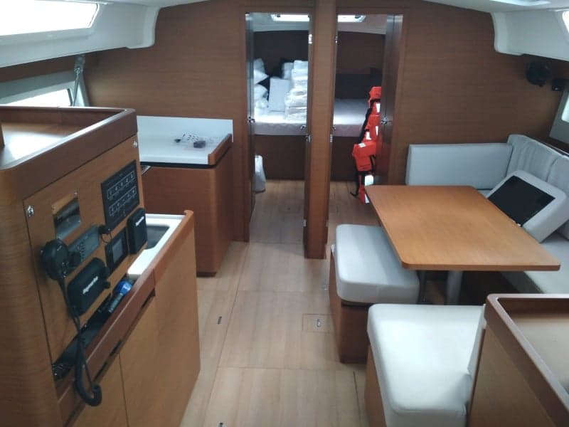 Jeanneau Sun Odyssey 490 LARA – bilde 2 av 3