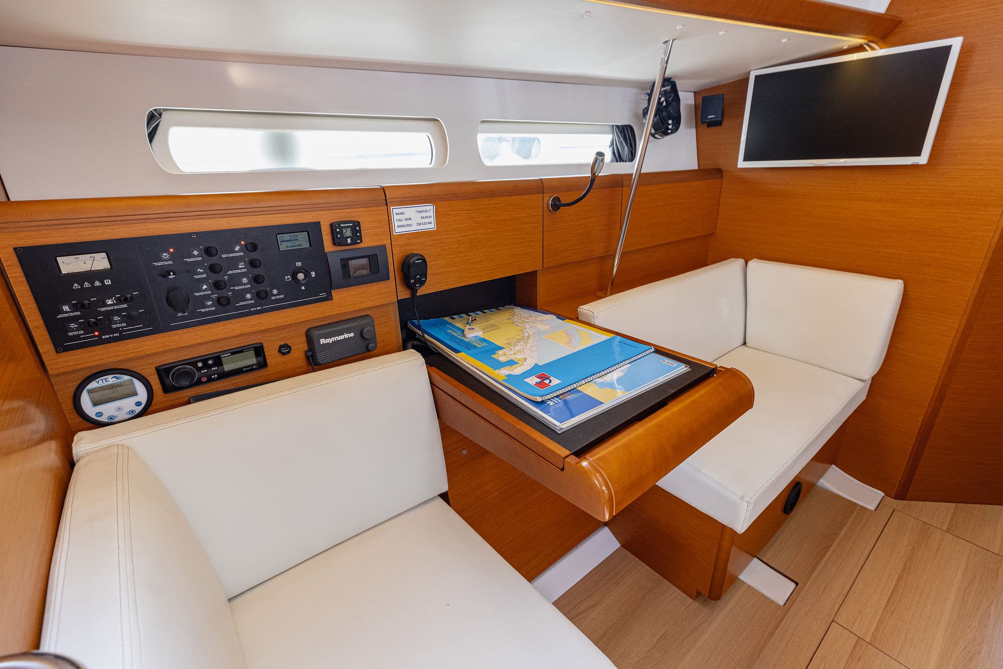 Jeanneau Sun Odyssey 449 Ventus – bilde 5 av 43
